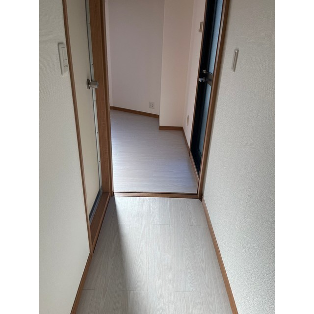 イーストコート