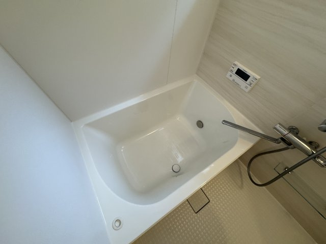 クラタス平野3の浴室