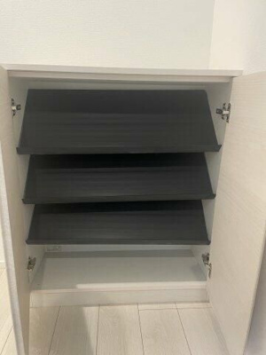 【玄関】 | カインドネスみずほ台Ｓｏｕｔｈ | 便利な収納スペースです