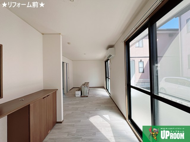 プチメゾンの居間・リビング