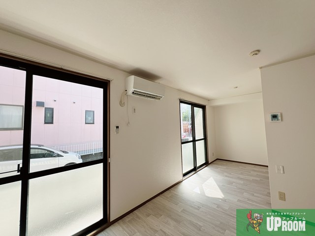 プチメゾンの居間・リビング