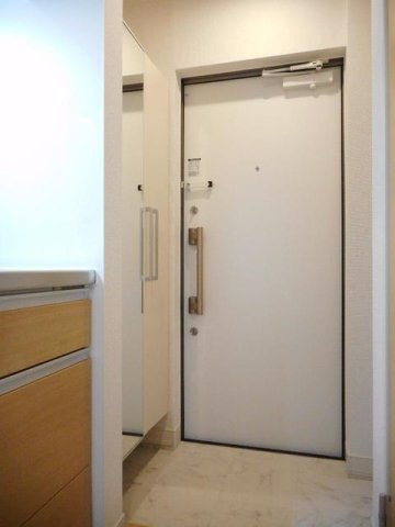 アルバＵの玄関