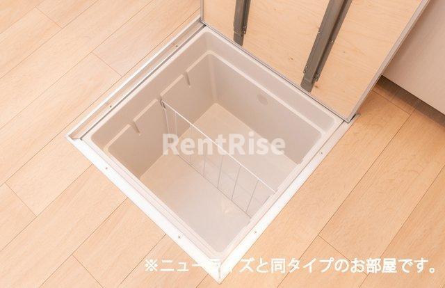 テライオ　村前の収納