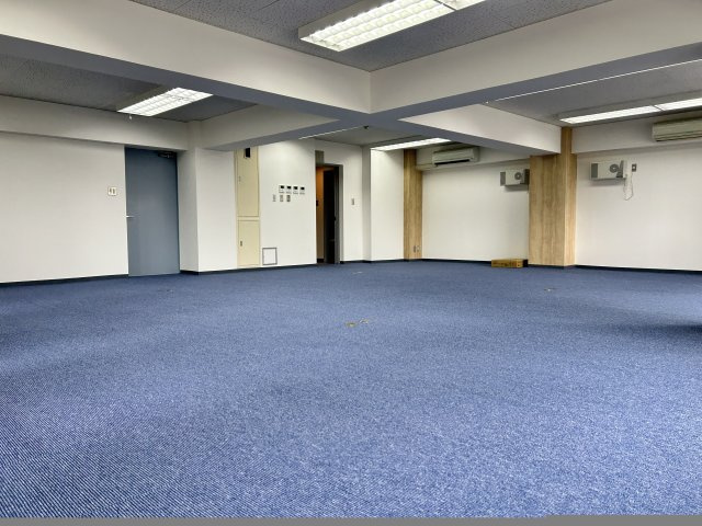 中延ビルの内装