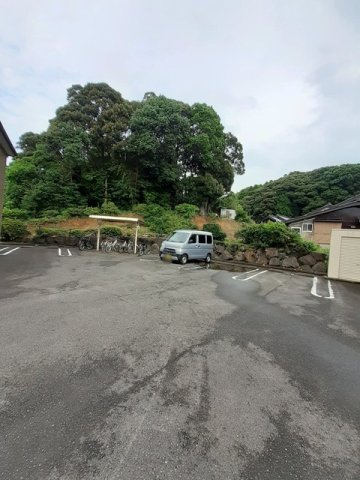 【駐車場】 | ゴールデンパールＡ