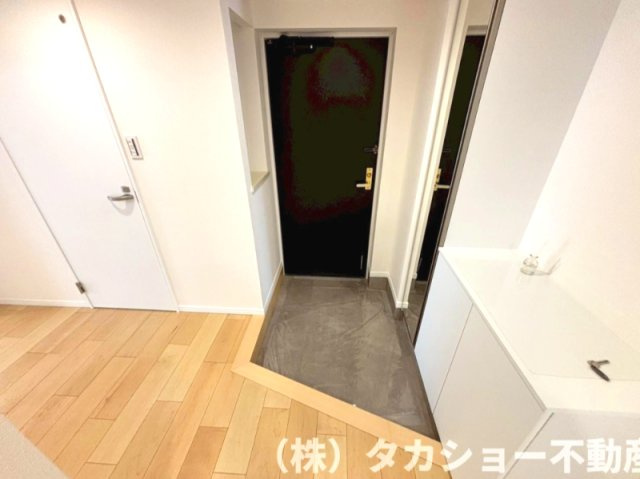 【玄関】 | ヴィルフォーレ稲毛　6番館 | 玄関も広々しており、余裕が御座います。