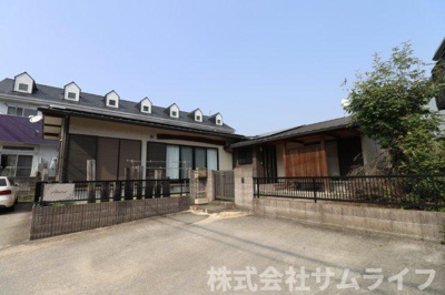 【駐車場】 | 相田4LDK平家