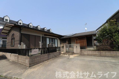 【駐車場】 | 相田4LDK平家