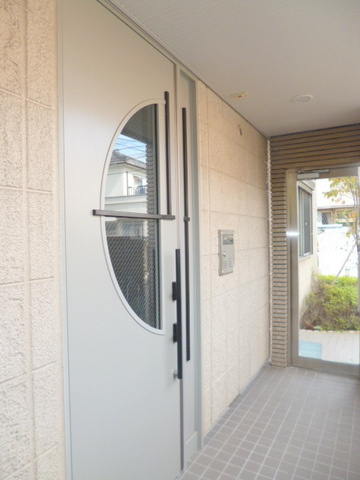 ANNEX椎名町のエントランス|★オートロック付きのエントランス★