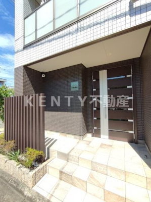 【エントランス】 | レザン池上 | 毎日通るエントランスはこのようになっています