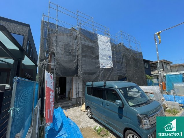 ★亀岡市曽我部町南条宮田筋　第2期　新築一戸建ての外観|周辺は落ち着いた街並みの住宅地！子育てがしやすい住環境です！まだ未完成ですが、現地でしかわからない事もございます。是非一度ご覧ください。
