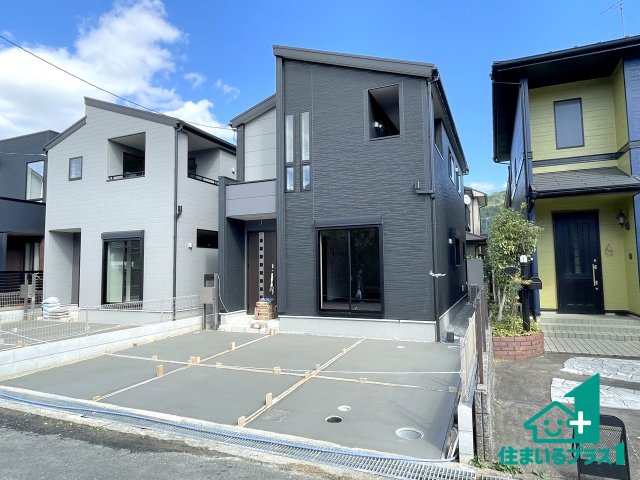 ★亀岡市曽我部町南条宮田筋　第2期　新築一戸建ての外観|安心の10年保証！外観を美しく保ち、雨水で汚れを落とします！気になることがありましたら、お気軽にお問い合わせください！