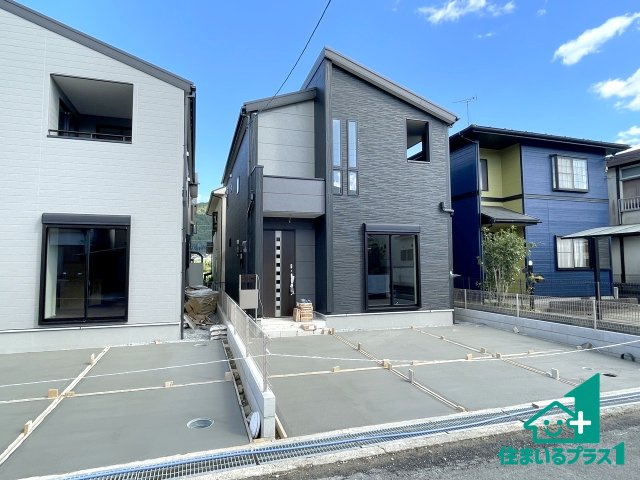 ★亀岡市曽我部町南条宮田筋　第2期　新築一戸建ての外観|お客様に長く安心して住んでいだだける事にこだわった家づくり！住んでからのアフターサービスにもしっかりと取り組んでいます！