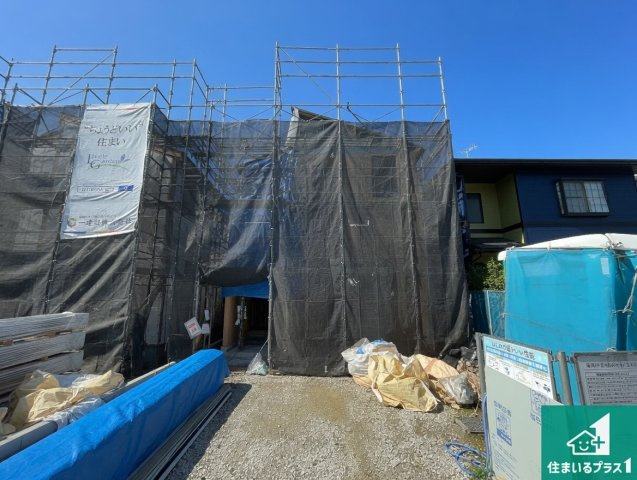 ★亀岡市曽我部町南条宮田筋　第2期　新築一戸建ての外観|周辺は落ち着いた街並みの住宅地！子育てがしやすい住環境です！まだ未完成ですが、現地でしかわからない事もございます。是非一度ご覧ください。