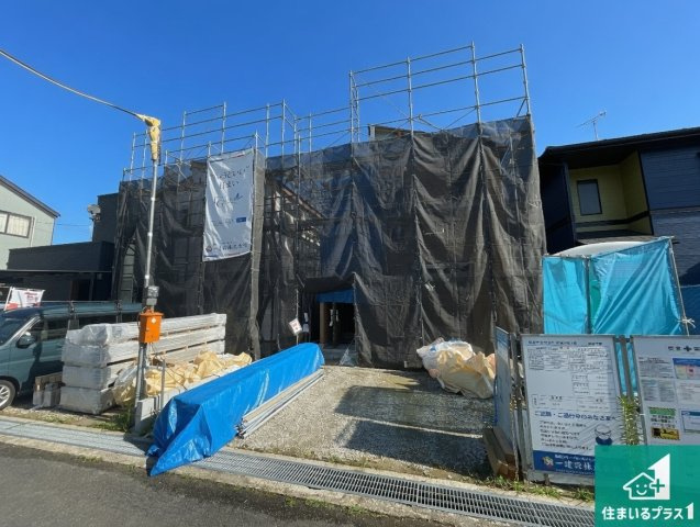 ★亀岡市曽我部町南条宮田筋　第2期　新築一戸建ての外観|周辺は落ち着いた街並みの住宅地！子育てがしやすい住環境です！まだ未完成ですが、現地でしかわからない事もございます。是非一度ご覧ください。