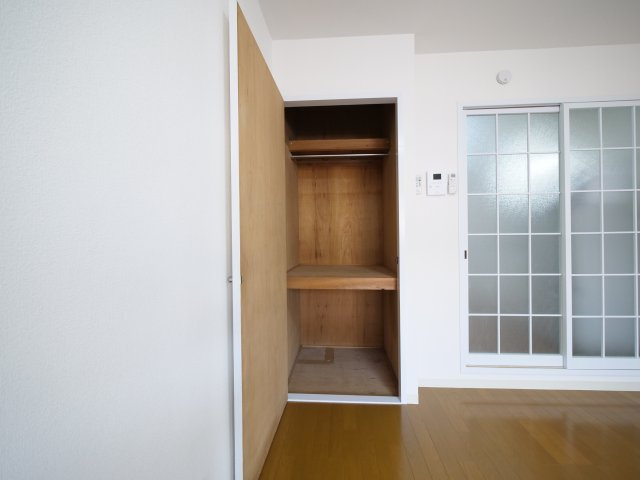 アミ半田１の収納|※写真は別の部屋のものです。