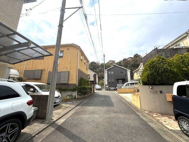 東急ホームズ施工　注文住宅　アメリカンスタイルの周辺|住宅街