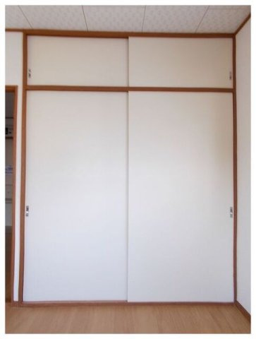 エルディム髙田の収納