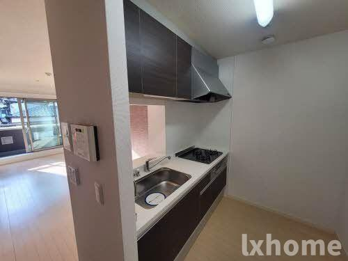 茨木市シャーメゾン上穂積Ⅱのキッチン|きれいなキッチンです