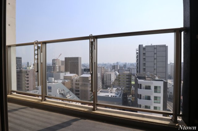 【バルコニー】 | PULCHRA IMAIKE | 開放的で明るい空間を演出してくれるバルコニーです