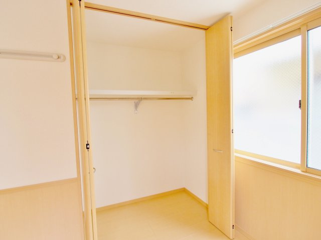 グランモア鶴江の収納