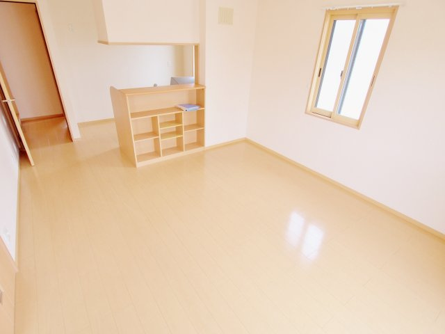 Green court A棟の居間・リビング
