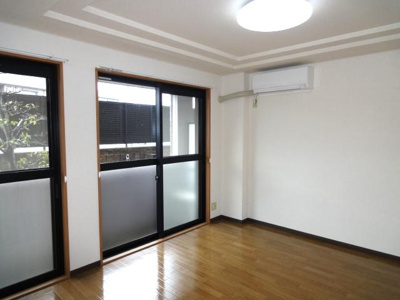 【内装】 | ＢＥＡＭ | リビング