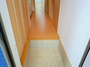 【玄関】 | ソレイユ・北野 | きれいな玄関です