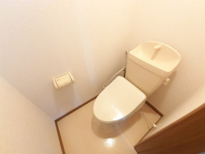 【トイレ】 | ヴィエルジュ大道 | コンパクトで使いやすいトイレです