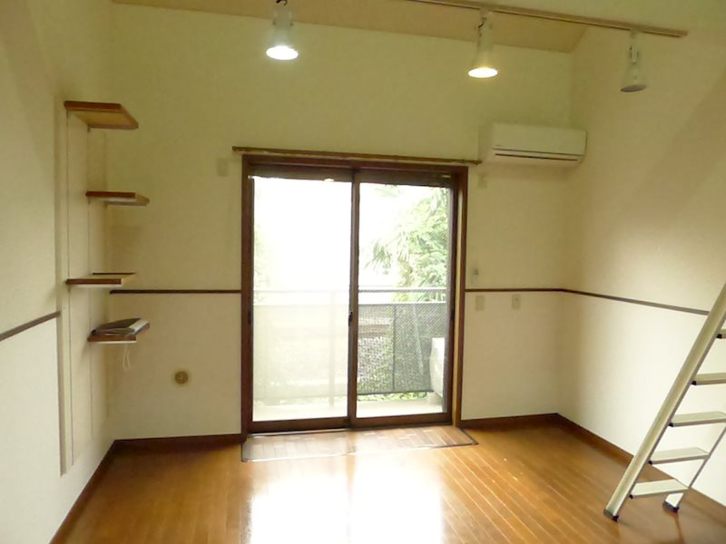 ピアハウスの居間・リビング