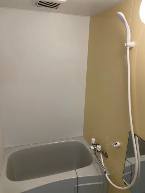 パインヒル15の浴室