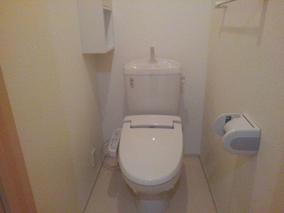 【トイレ】 | ファンターナ | トイレです