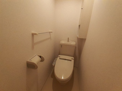 【トイレ】 | バーミィ　ガーデンⅠ | ゆったりとした空間のトイレです