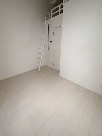 ルミエ神戸西の居間・リビング