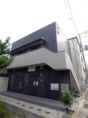 ルミエ神戸西の外観
