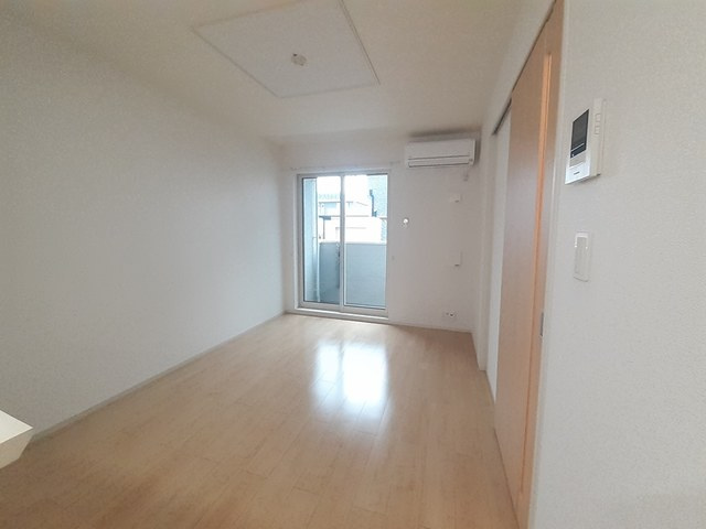 アブニール篠山の居間・リビング