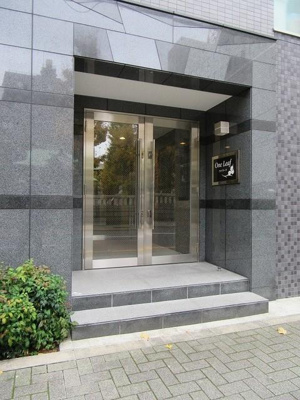 【エントランス】 | ワンリーフ