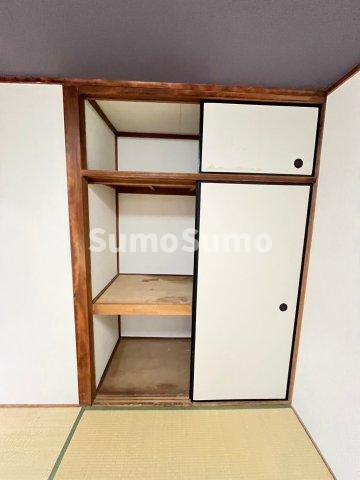 芦屋第一コーポラスの和室|柔らかい畳が心地よい和室