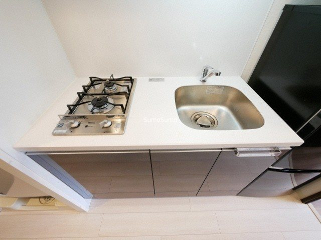 プレサンス天満橋トラッドのキッチン|お料理しやすいキッチンです