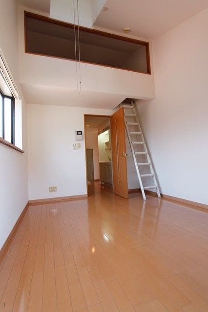 TOMATECLUBの居間・リビング
