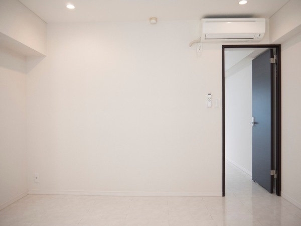 ＭＡＣ小網町コートの居間・リビング|こちらのリビングで趣味の時間をお楽しみください