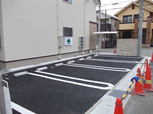 シーウエストⅡの駐車場