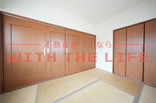 ソレーユ諏訪野【キャッシュバック対象物件】の和室|い草の香りが落ち着く素敵な和室です