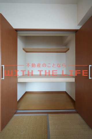 ソレーユ諏訪野【キャッシュバック対象物件】の収納|便利な収納スペースです