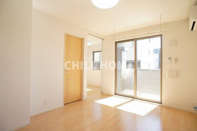 セレーノＡの居間・リビング|当社、チルホームのHPもご覧ください(^^)/物件情報多数♪