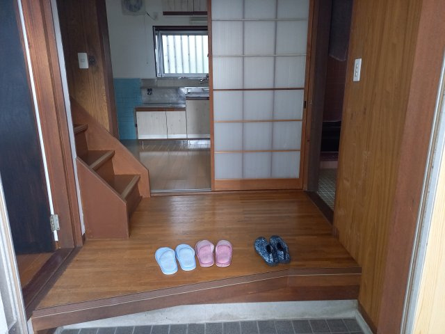 岐南町伏屋の玄関