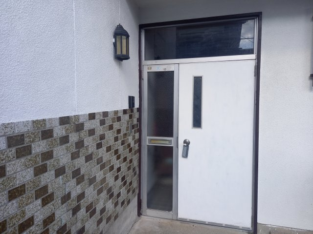 岐南町伏屋の玄関