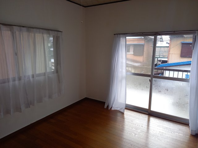 岐南町伏屋の洋室