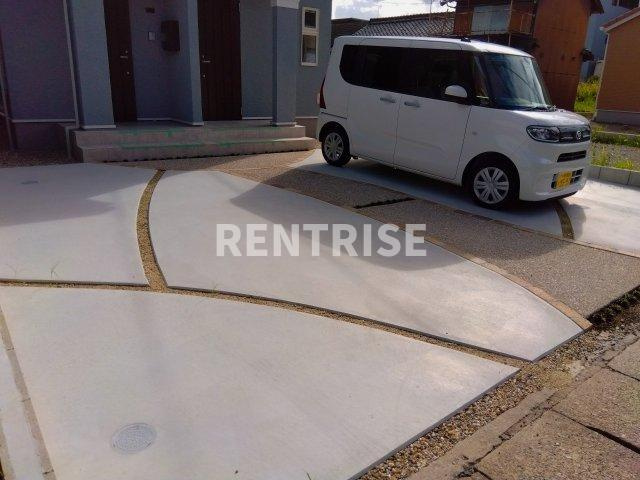 テ　ヴェールフの駐車場