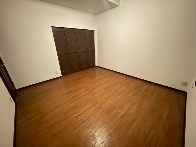藤和芦屋川ホームズの居間・リビング